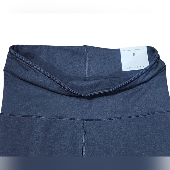 Aeropostale Foldover Flare Legging Mid Rise Size Small NWT - Picture 6 of 9